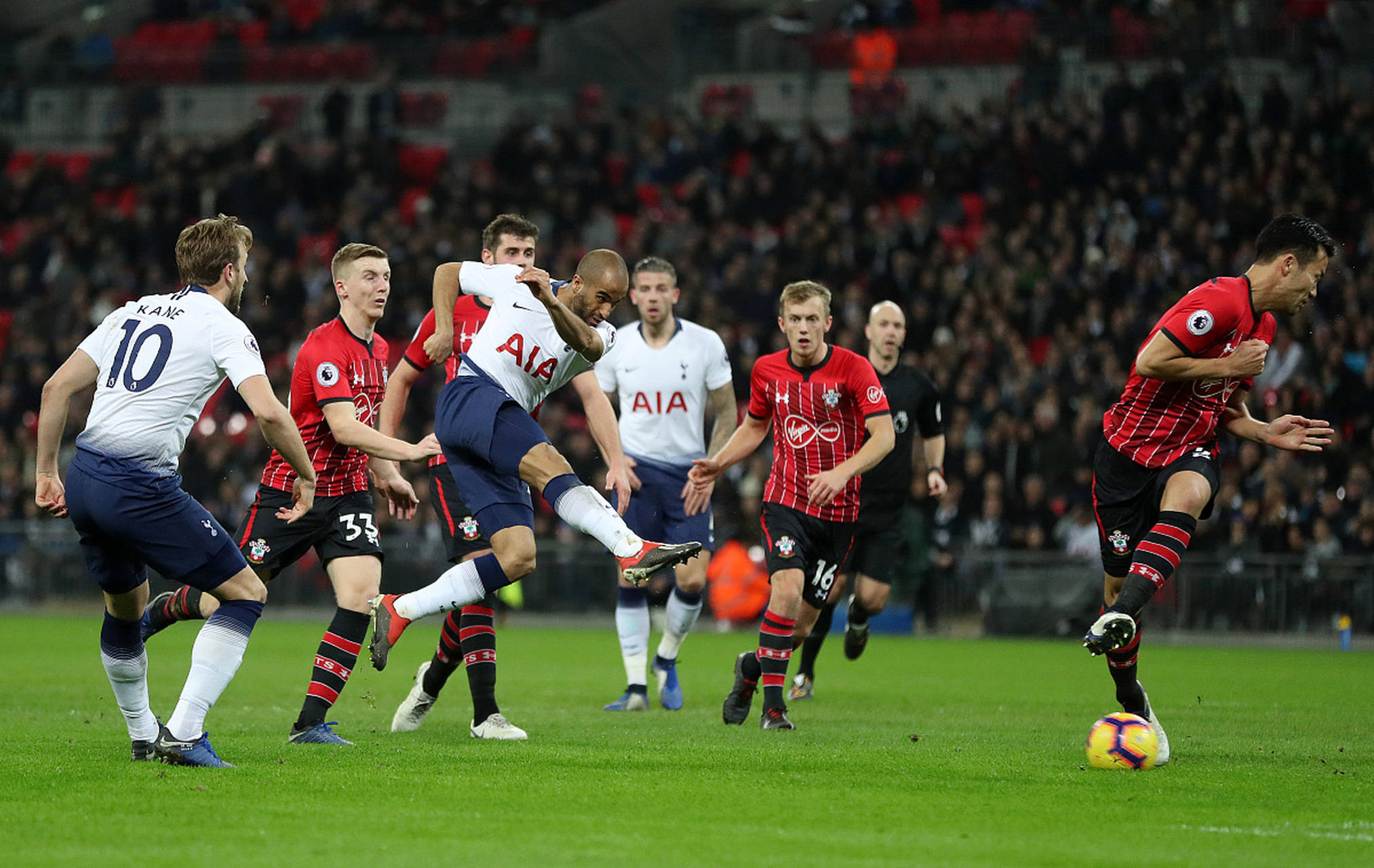 与实用的球 与实用的球